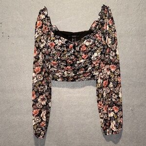 Forever 21 Black Floral Ruched Cropped Blouse Small
